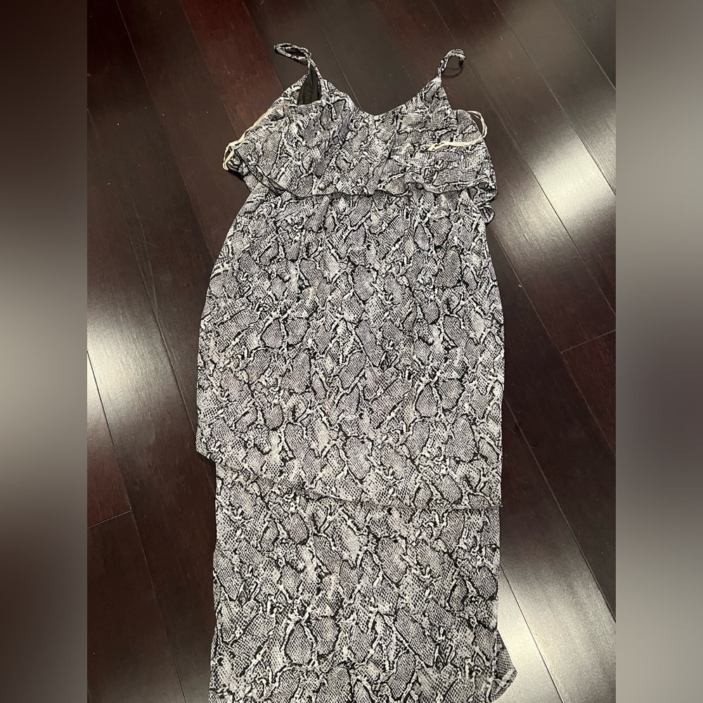 Snake print spaghetti strap maxi dress